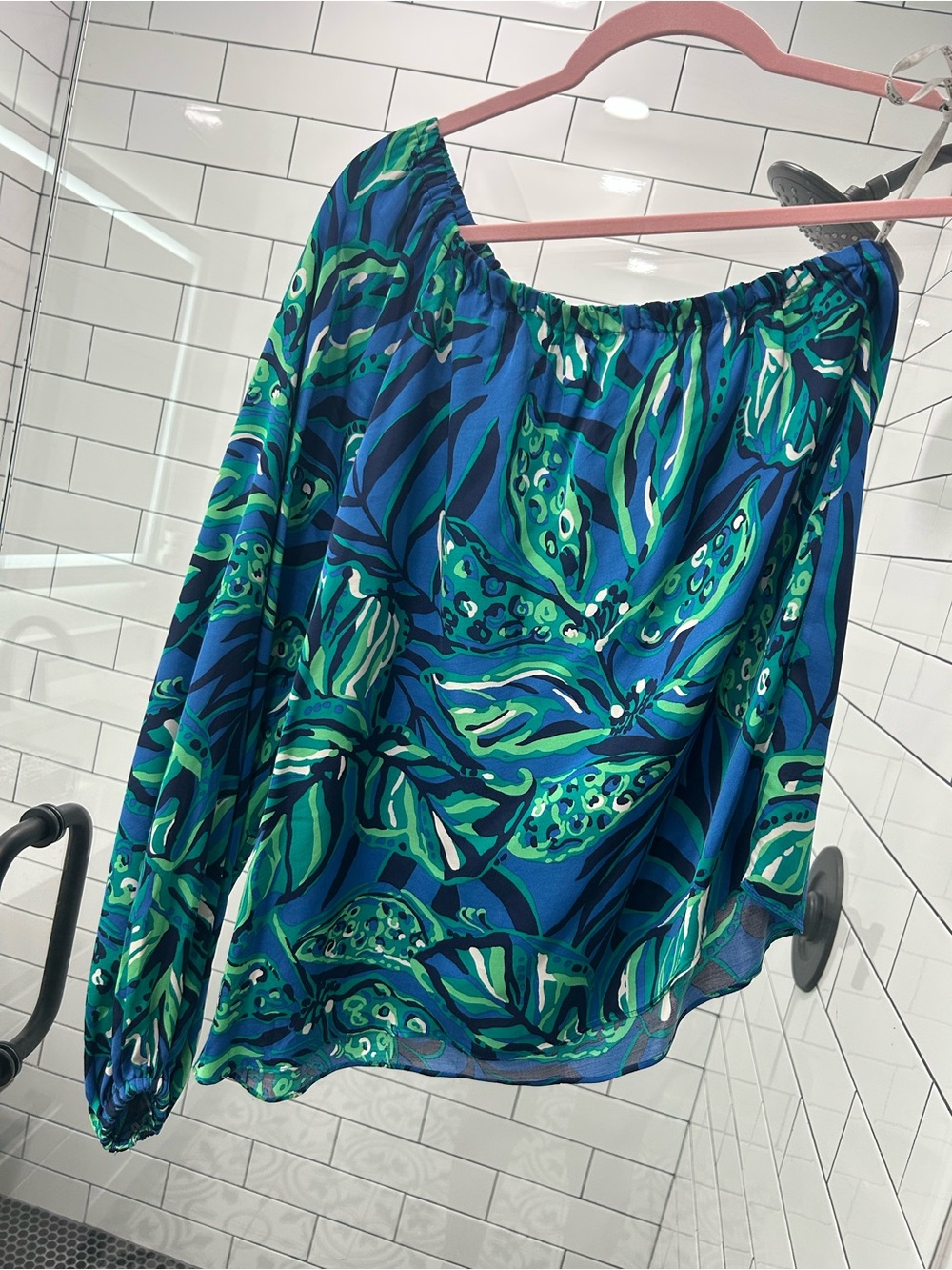 EUC Lilly Pulitzer Teal, Navy & White Floral one Shoulder Top size small